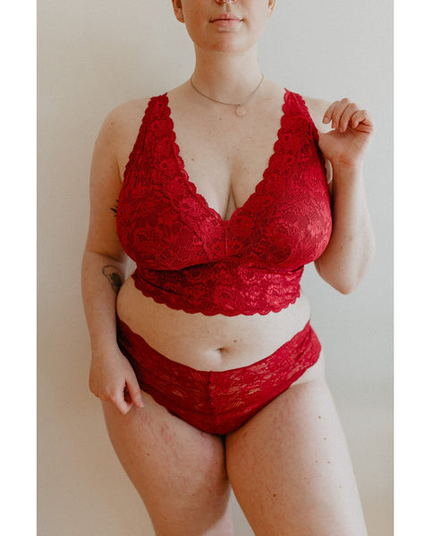 Curvy Plungie Bralette - Ruby Red *FINAL SALE*