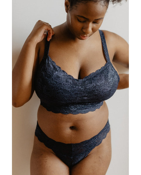Curvy Sweetie Bralette - Navy Blue