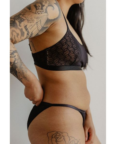 Recycled Wave Bralette - Black