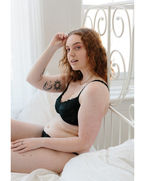 Curvy Sweetie Bralette - Black